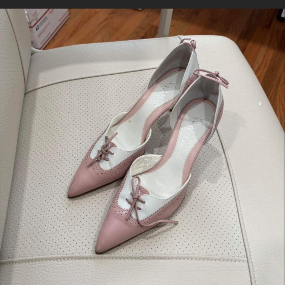 Franco Sarto  Cutout Double Bow Pointed Toe Heels. I Am Looking  For It